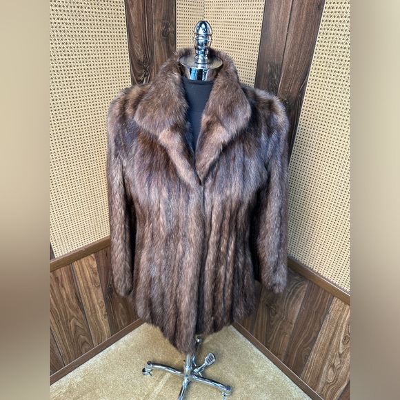 AMAZING DENNIS BASSO DESIGNER SILVERY BROWN RUSSIAN SABLE FUR COAT JACKET SMALL - Picture 2 of 11